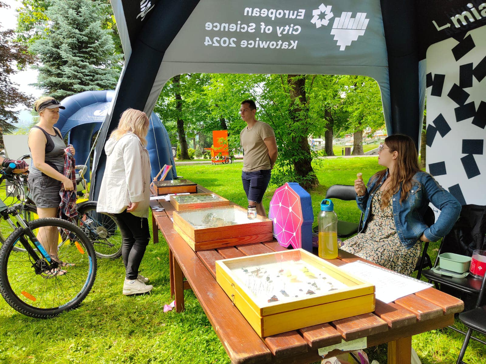 Stoisko na jednej z poprzednich edycji Granatowych Gór